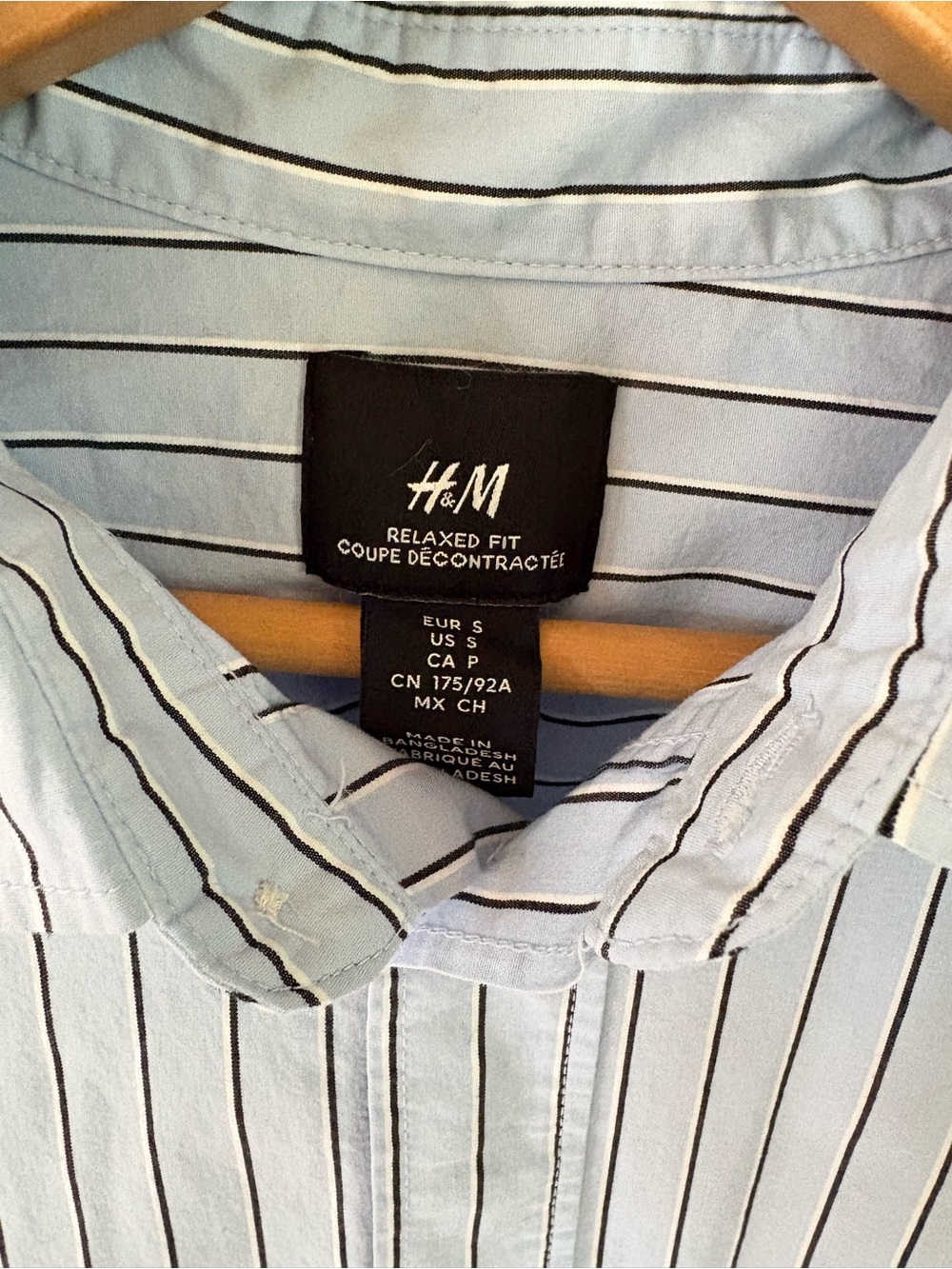 H&M Light Blue Striped Button-Down Shirt men’s small - Picture 3 of 7